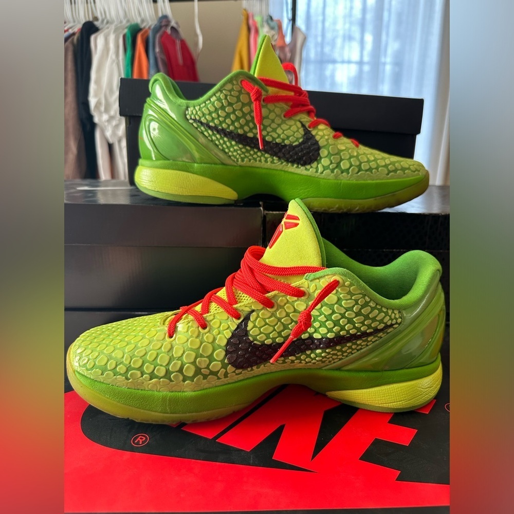 Nike Kobe 6 Grinch 2010 sz 11 VI - Picture 2 of 7